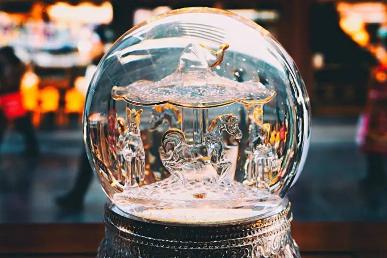 Kado Valentine Music Box (source: unsplash)